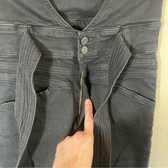 MOTHER x REVOLVE The Triple Stack Runway Bootcut Jeans in Not Guilty - Picture 9 of 16